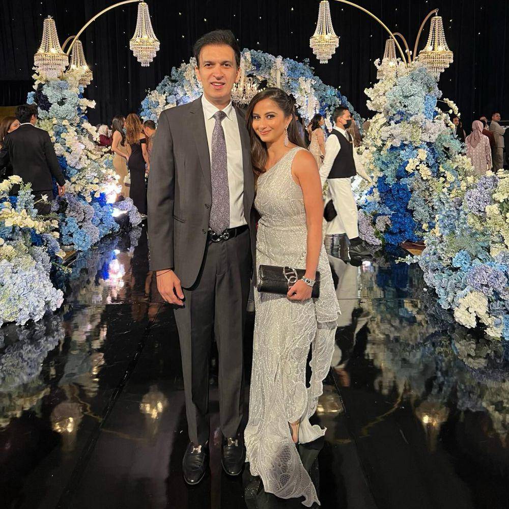 artis di pernikahan Beby Tsabina (Instagram.com/manojpunjabi)