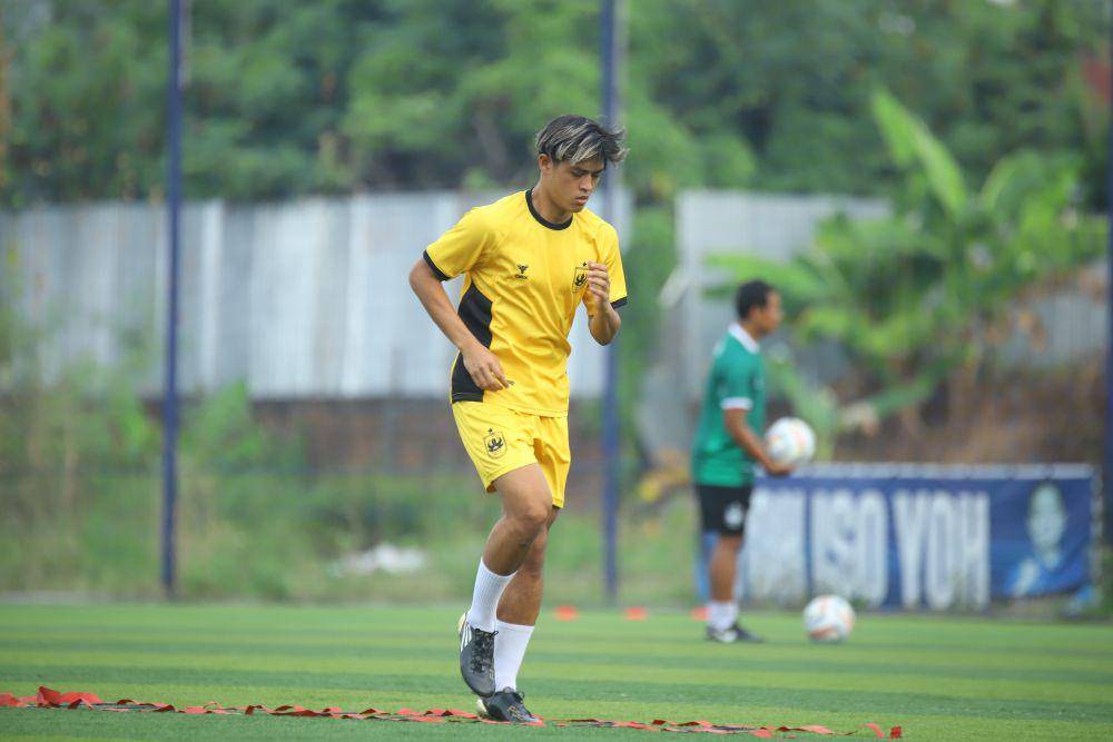 Pemain PSIS Semarang sedang jalani latihan rutin. (dok. PSIS)