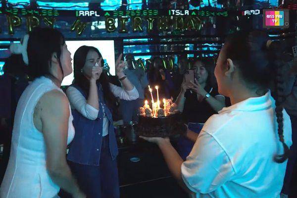 Geng Gemini, 7 Potret Ultah Ayu Ting Ting dan Hesti Purwadinata