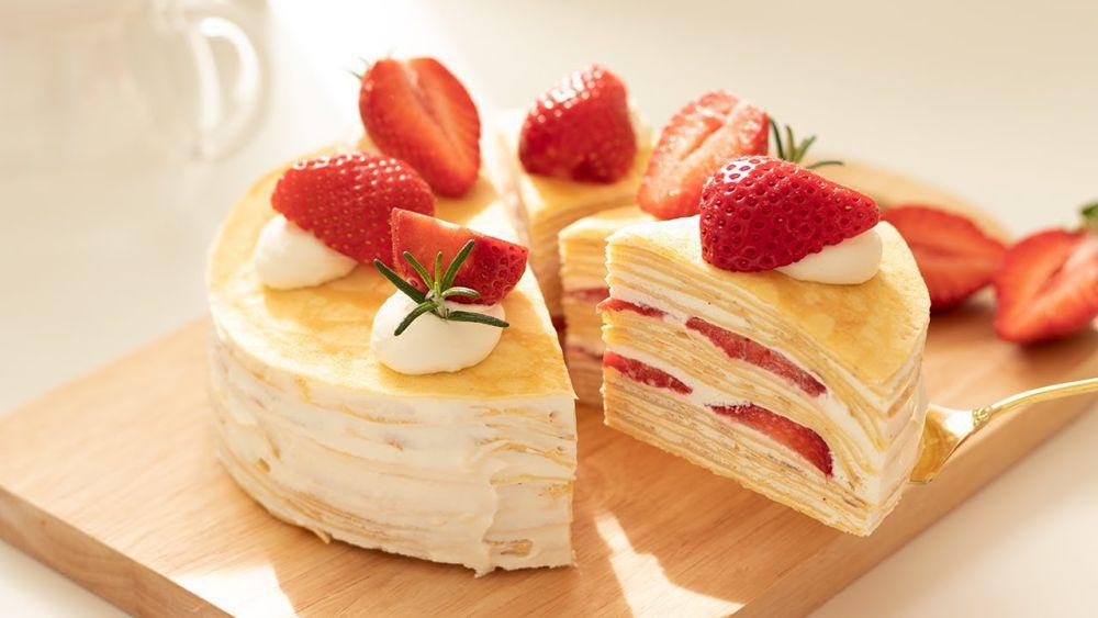 Resep Strawberry Crepe Cake, Camilan Manis yang Nikmatnya Berlapis