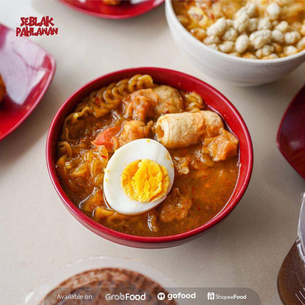 salah satu menu di Seblak Pahlawan (instagram.com/seblakpahlawan.id)