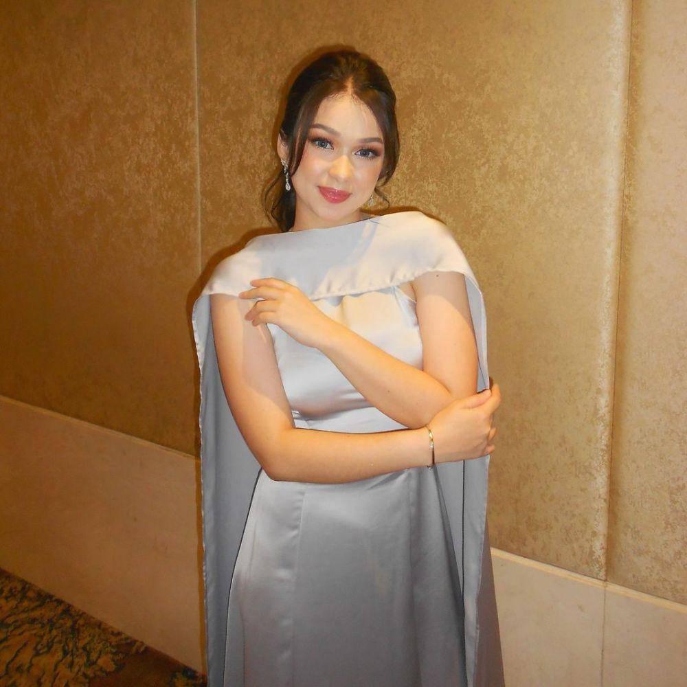 potret Rebecca Klopper jadi bridesmaid di pernikahan Rizki-Beby (instagram.com/rklopperr)