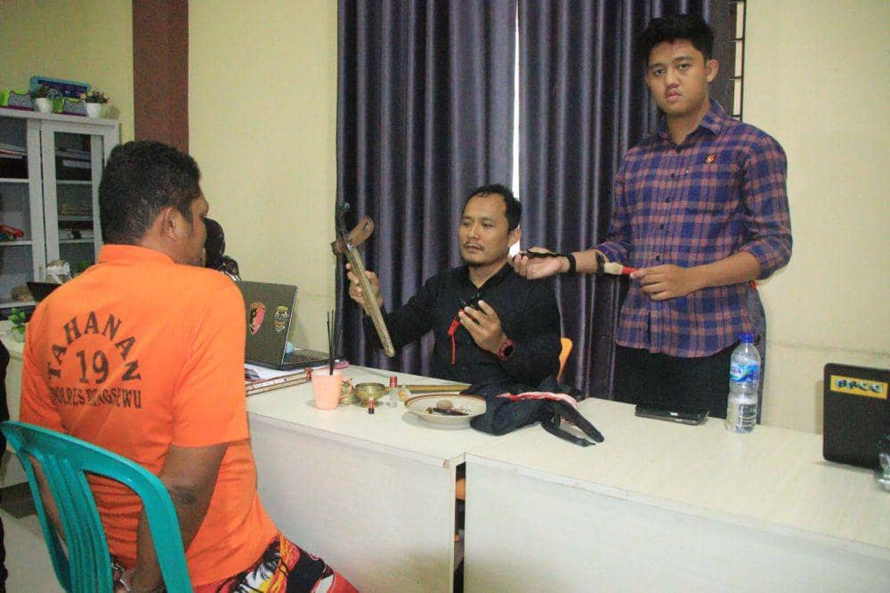 Ancam Disantet, Dukun Gadungan Pringsewu Setubuhi Gadis Berkali-kali