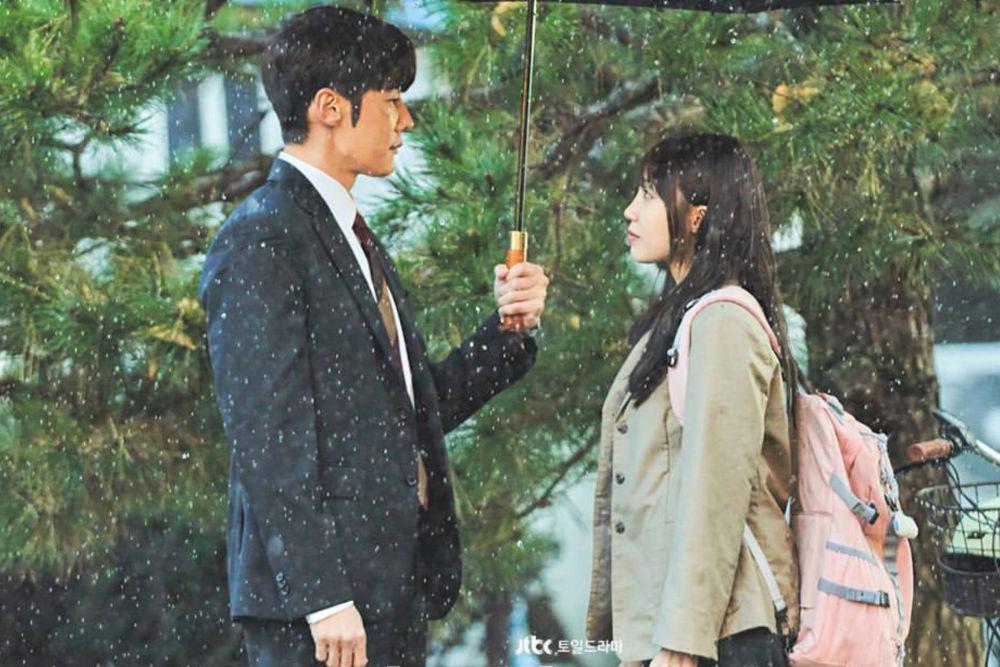 7 Bukti Gye Ji Ung Sosok Penting bagi Lee Mi Jin di Miss Night and Day