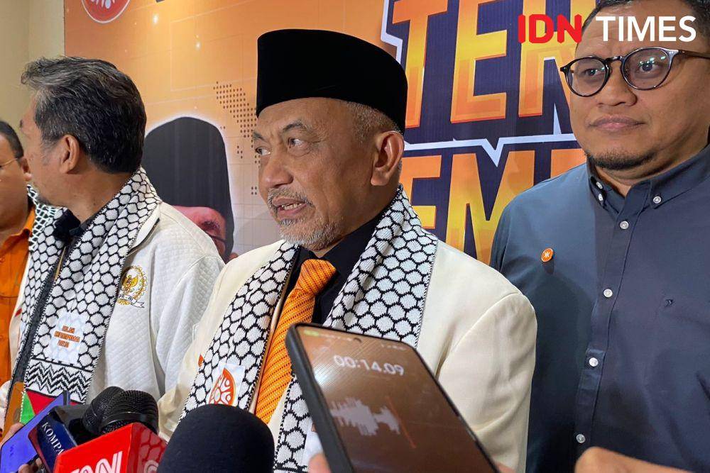 Presiden PKS Ahmad Syaikhu ingin Koalisi Perubahan plus PDIP terbangun di Pilkada Jakarta 2024. (IDN Times/Amir Faisol)