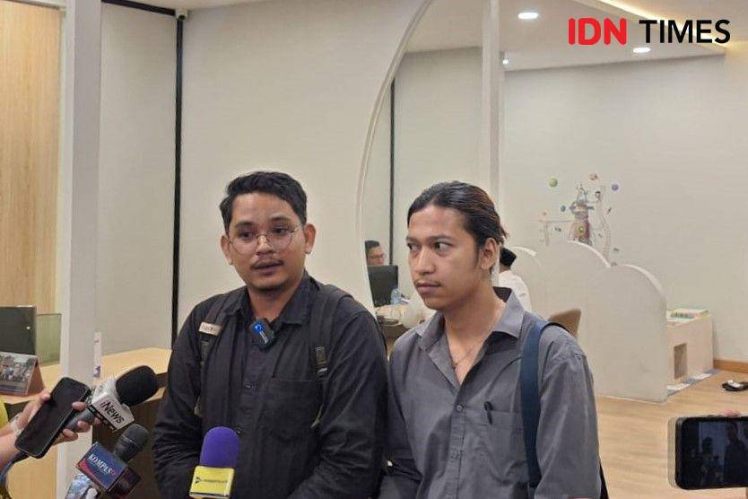 Tim LBH Padang melakukan audiensi ke Kantor Komnas HAM di Jakarta terkait kasus dugaan Kekerasan polisi pada anak di Padang yang menewaskan satu orang berinisial AM (13) (IDN Times/Lia Hutasoit)