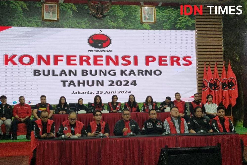 Konferensi pers PDIP gelar peringatan Bulan Bung Karno 2024 (IDN Times/Ilman Nafi'an)