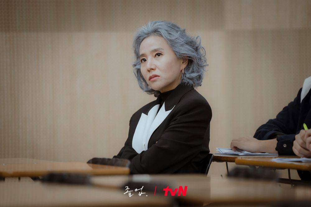 cuplikan drakor The Midnight Romance in Hagwon (dok. TVN/The Midnight Romance in Hagwon)