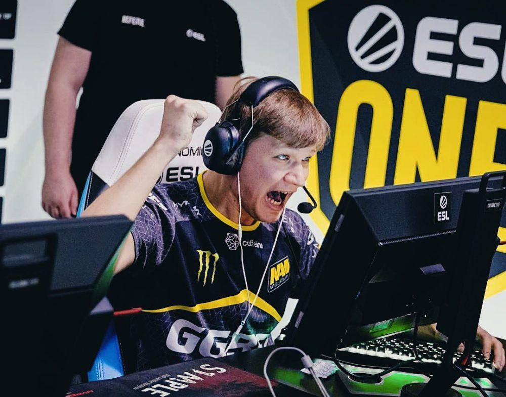potret s1mple (instagram.com/s1mpleo)