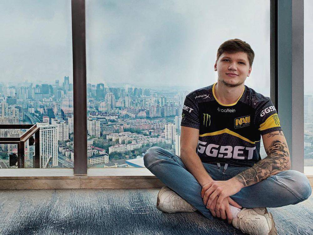 potret s1mple (instagram.com/s1mpleo)