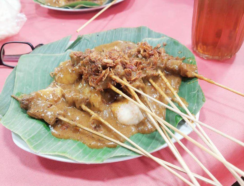 Sate Padang H. Ajo Manih (google.com/maps/Hendrik Marpaung)