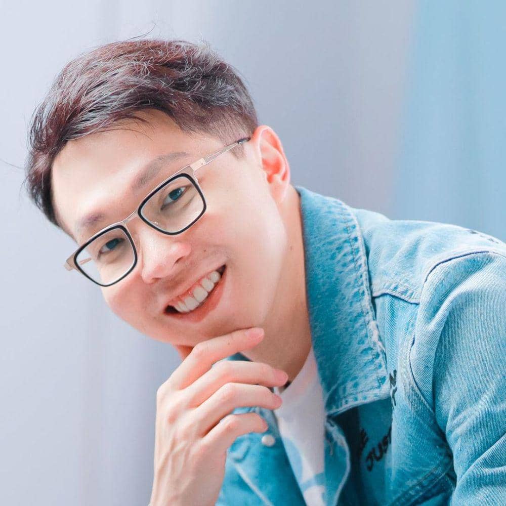 dr. Richard Lee (instagram.com/dr.richard_lee)