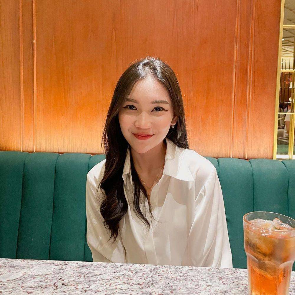 Zahra Yuriva atau Yuri Kim (instagram.com/zhryuriva)