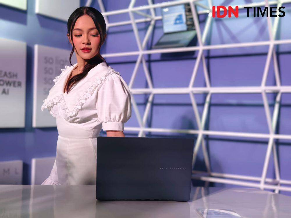 ASUS Vivobook S 14 OLED (IDN Times/Fatkhur Rozi)