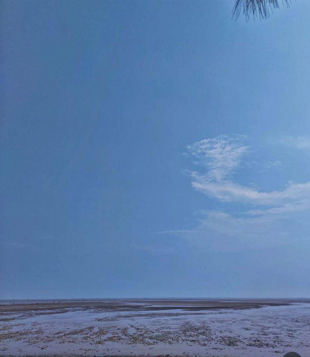 Pantai Sri Mersing (instagram.com/ratyh88)