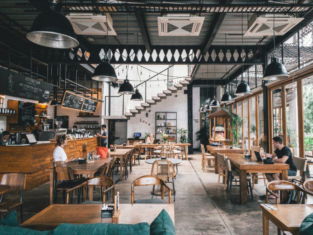 10 Inspirasi Desain Coffeeshop Kekininian nan Instagramable!
