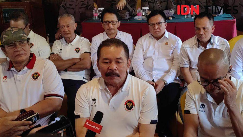 Jaksa Agung RI ST Burhanuddin meninjau Pelatnas Paralympic Paris 2024. (IDN Times/Larasati Rey)