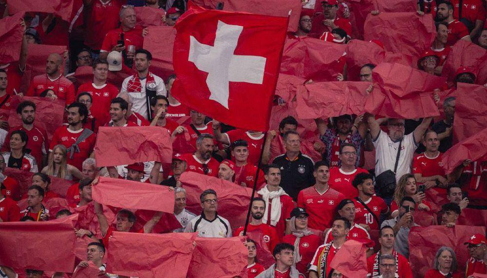pendukung Timnas Swiss (X.com/nati_sfv_asf)