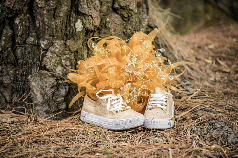ilustrasi pita sepatu (pexels.com/Becerra Govea Photo)