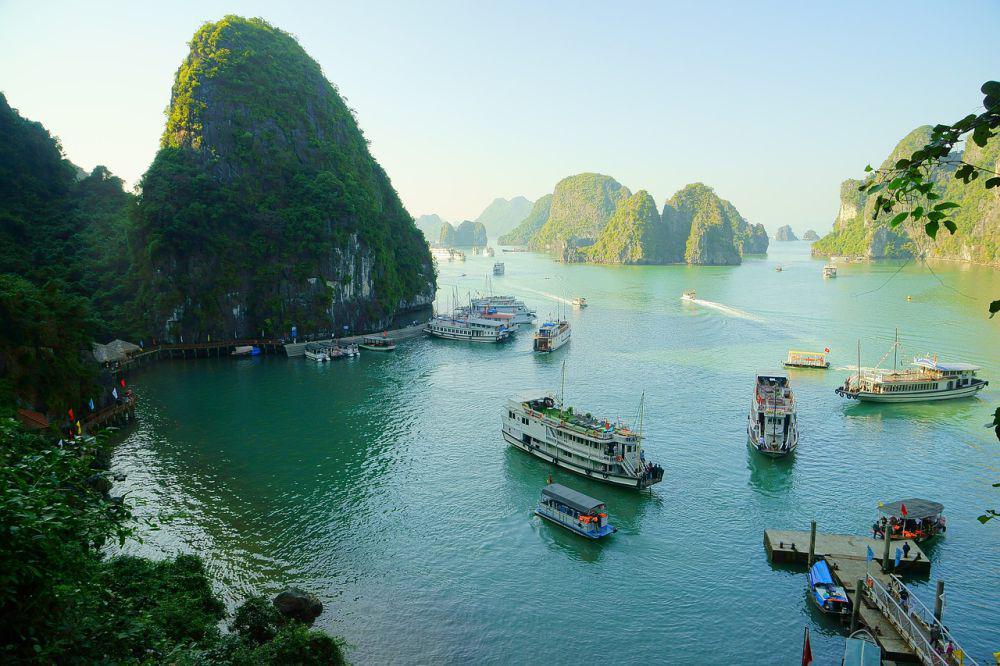 Topan Yagi Tewaskan 14 Orang di Vietnam