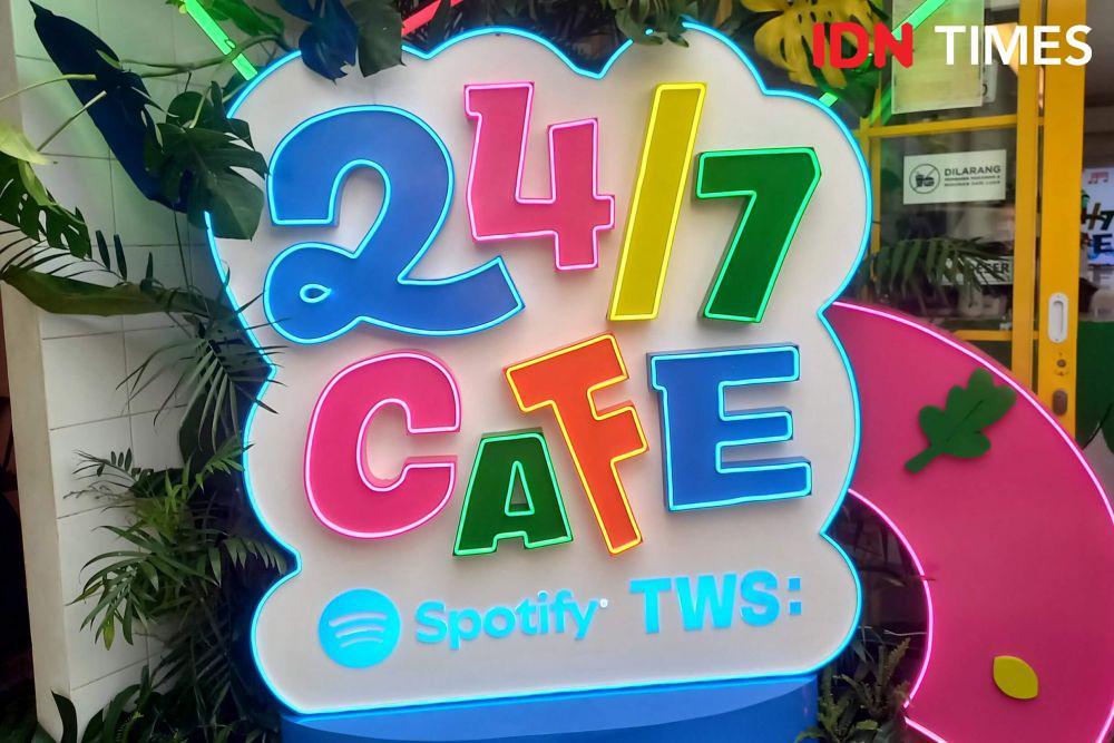 Ada Apa Saja di Spotify TWS 24/7 Cafe?