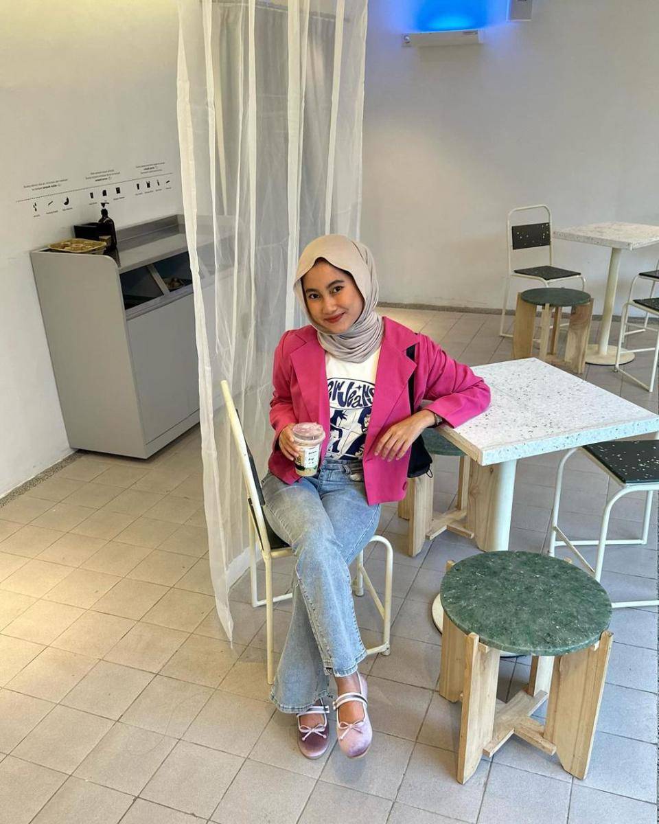 Nisfa Nabillah (instagram.com/nisfanabillah)