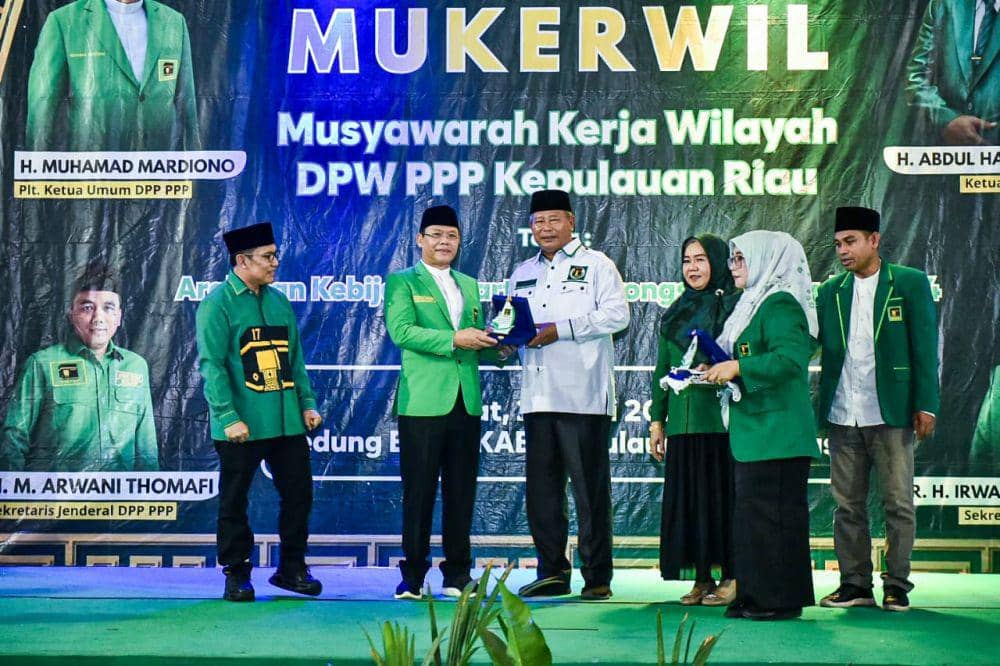 Plt Ketum PPP, Muhamad Mardiono saat menghadiri Musyawarah Kerja Wilayah (Mukerwil) Dewan Pimpinan Wilayah (DPW) PPP Kepulauan Riau (Kepri) (dok. PPP)