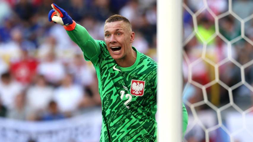 Lukasz Skorupski (uefa.com)