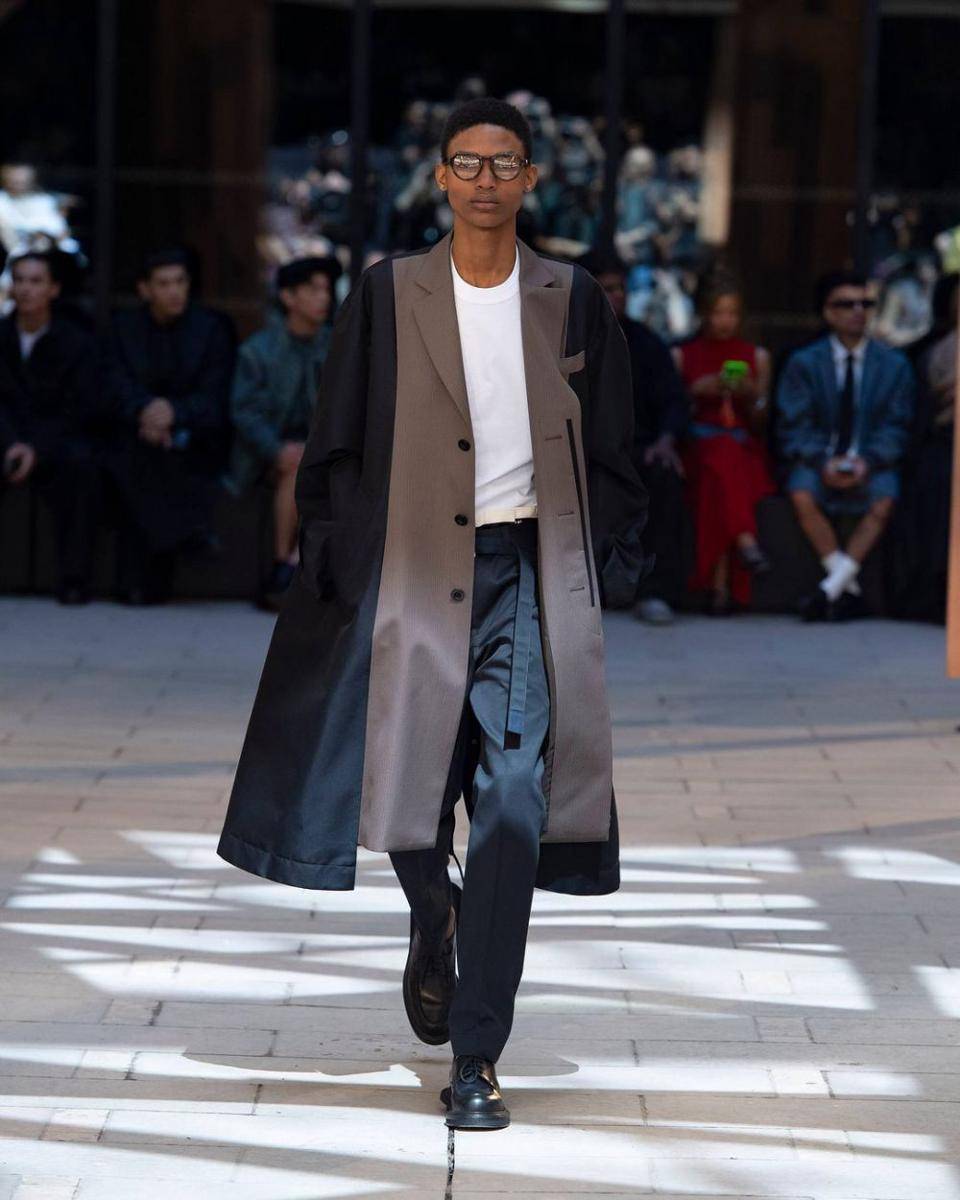Sacai S/S '25 di Paris Fashion Week Menswear 2024 (dok. Sacai)