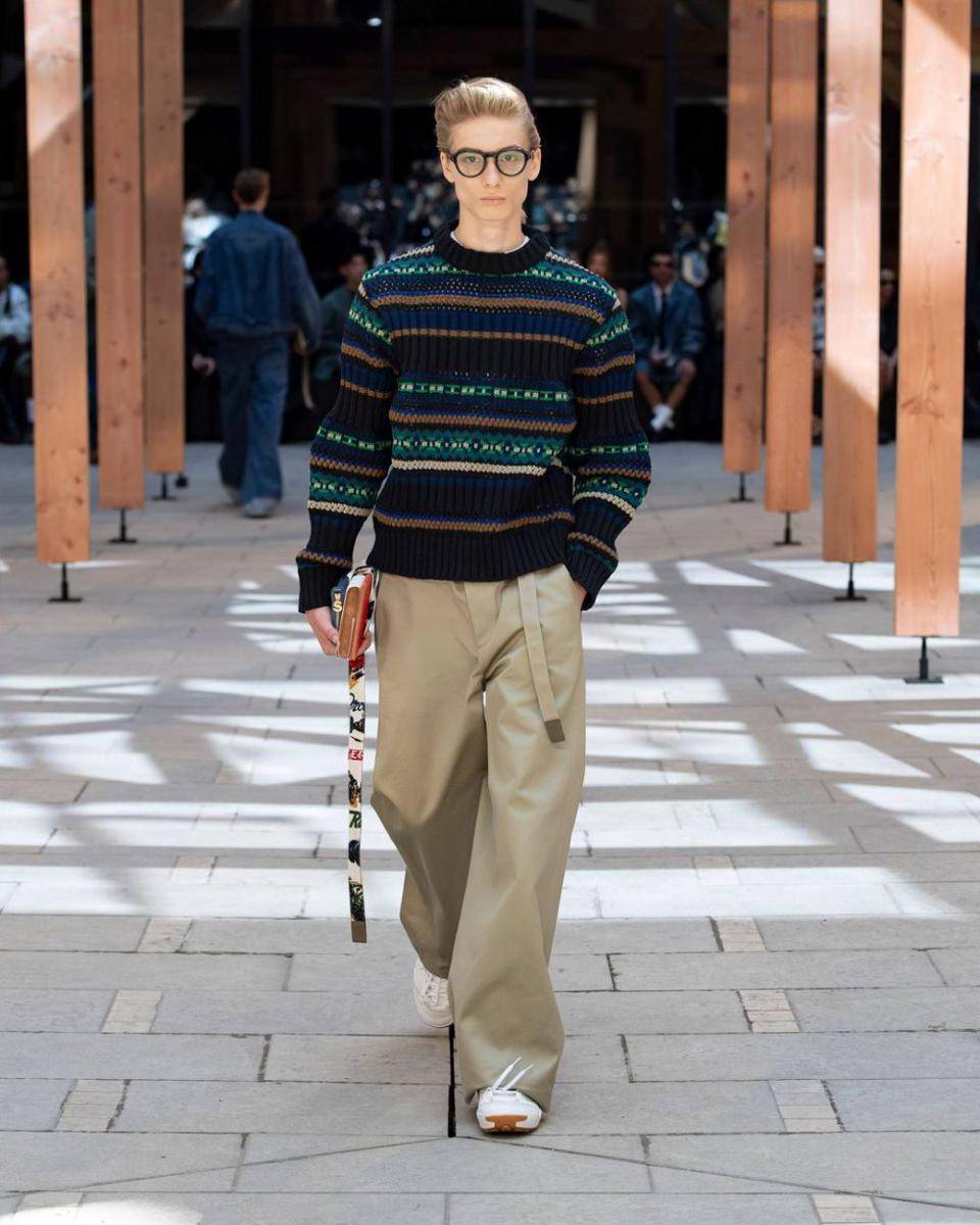 Sacai S/S '25 di Paris Fashion Week Menswear 2024 (dok. Sacai)