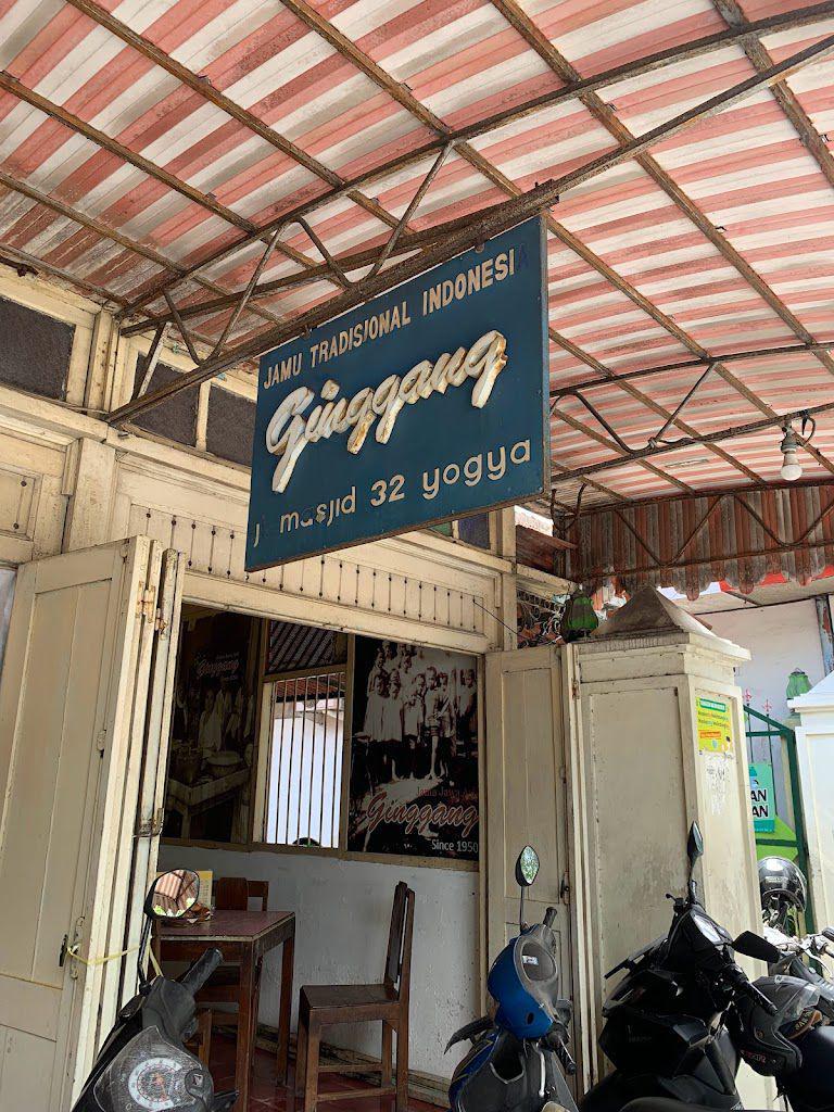 Warung Jamu Ginggang, Kedai Minuman Herbal Legendaris di Jogja