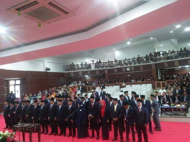Pelantikan anggota DPRD Lotim terpilih periode 2019-2024 (Facebook/Taharudin)