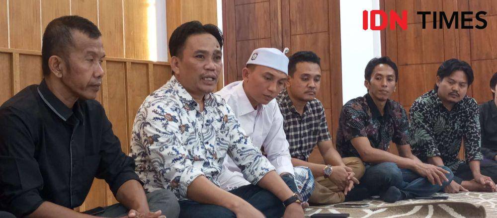 Kuasa Hukum Ponpes Al Aziziyah Herman Soerenggana. (IDN Times/Muhammad Nasir)