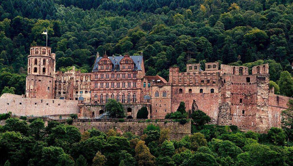 Heidelberg Castle (commons.wikimedia.org/Herbert Aust)