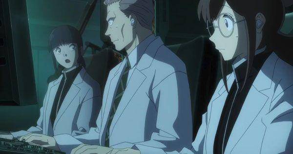 Konomi dan para rekannya memantau situasi ( Dok. Production I.G / Kaiju No. 8 )
