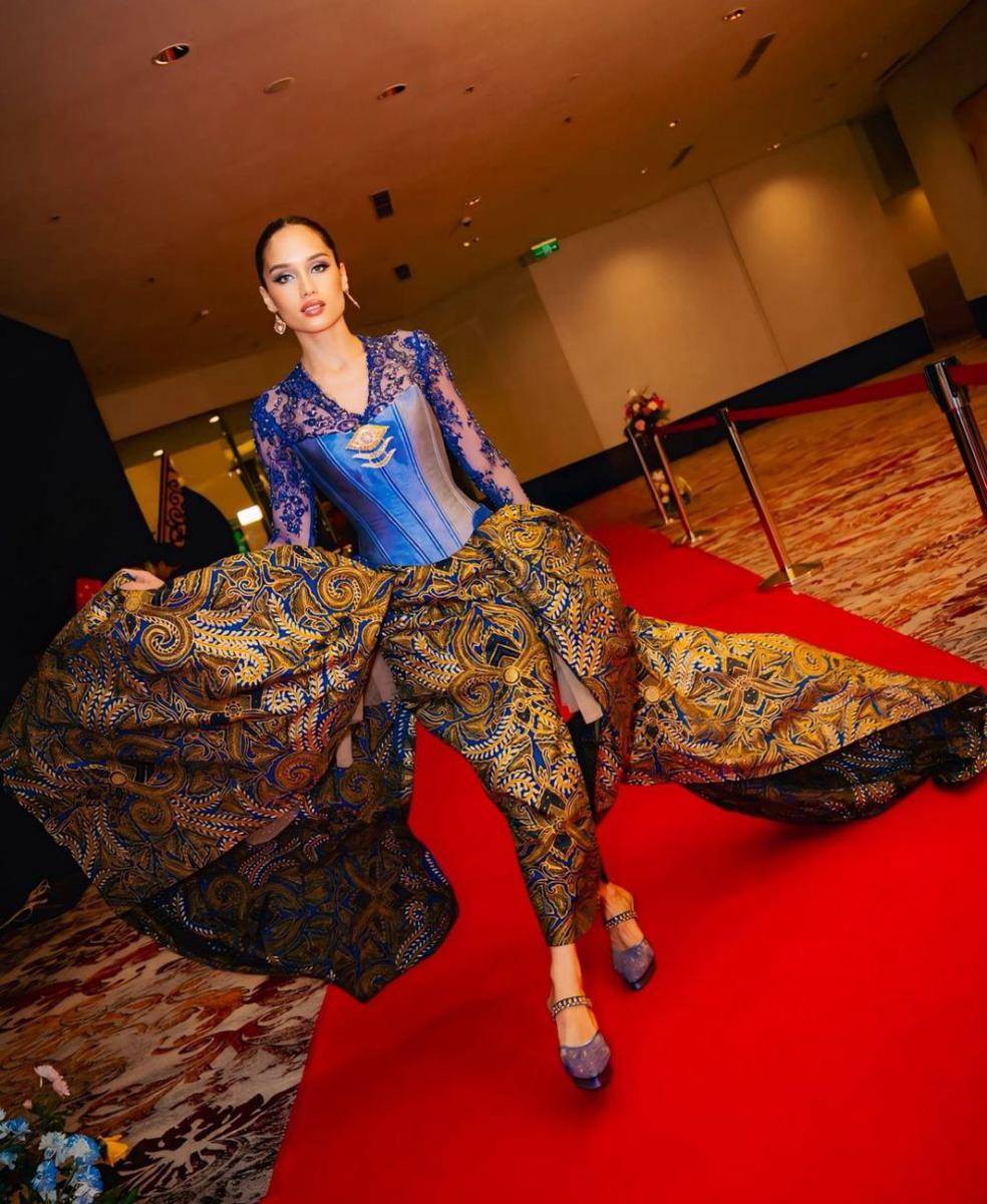 potret Cinta Laura Kiehl di R.A Kartini Award 2024 (instagram.com/claurakiehl)