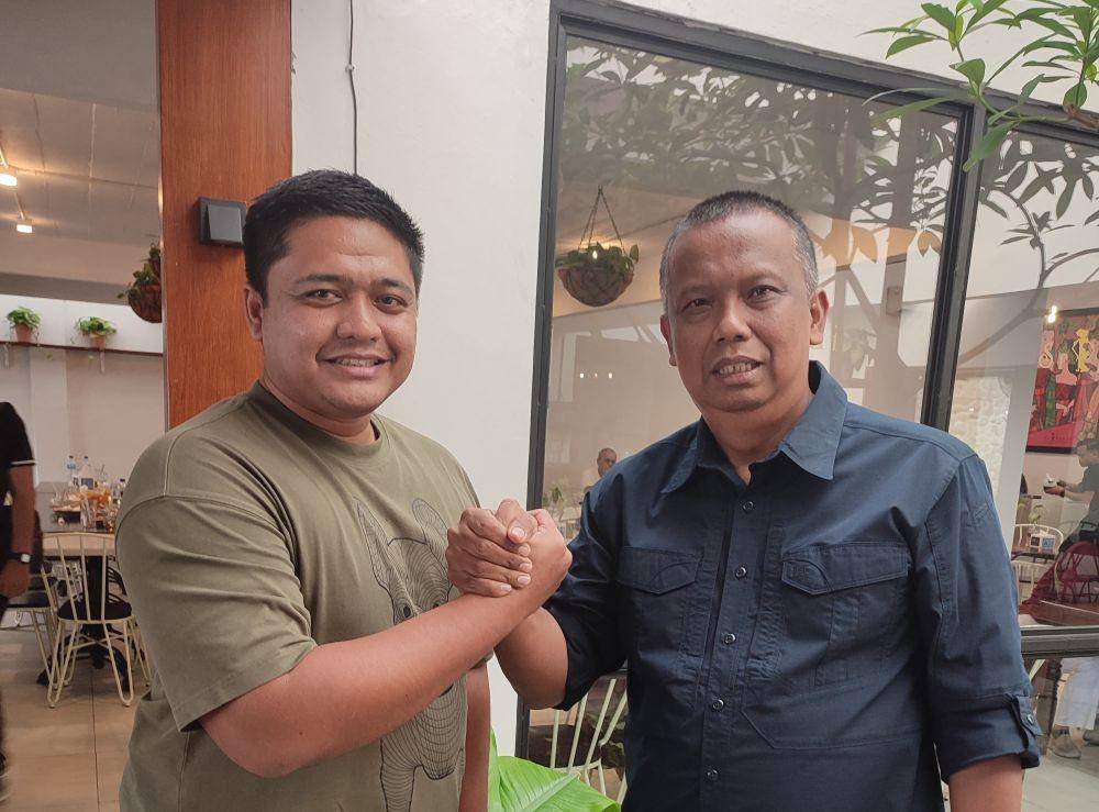 Manajer baru futsal Sumut Joy Sianipar bersama HPd Sepak Bola dan Futsal Sumut Mulyadi Simatupang (Dok.Futsal Sumut)