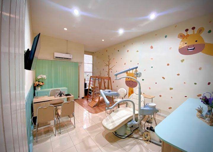 Pearls Dental Care (Instagram.com/pdc.id)