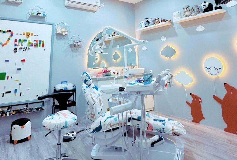 5 Rekomendasi Klinik Gigi Kids Friendly di Malang, Gak Bikin Takut!