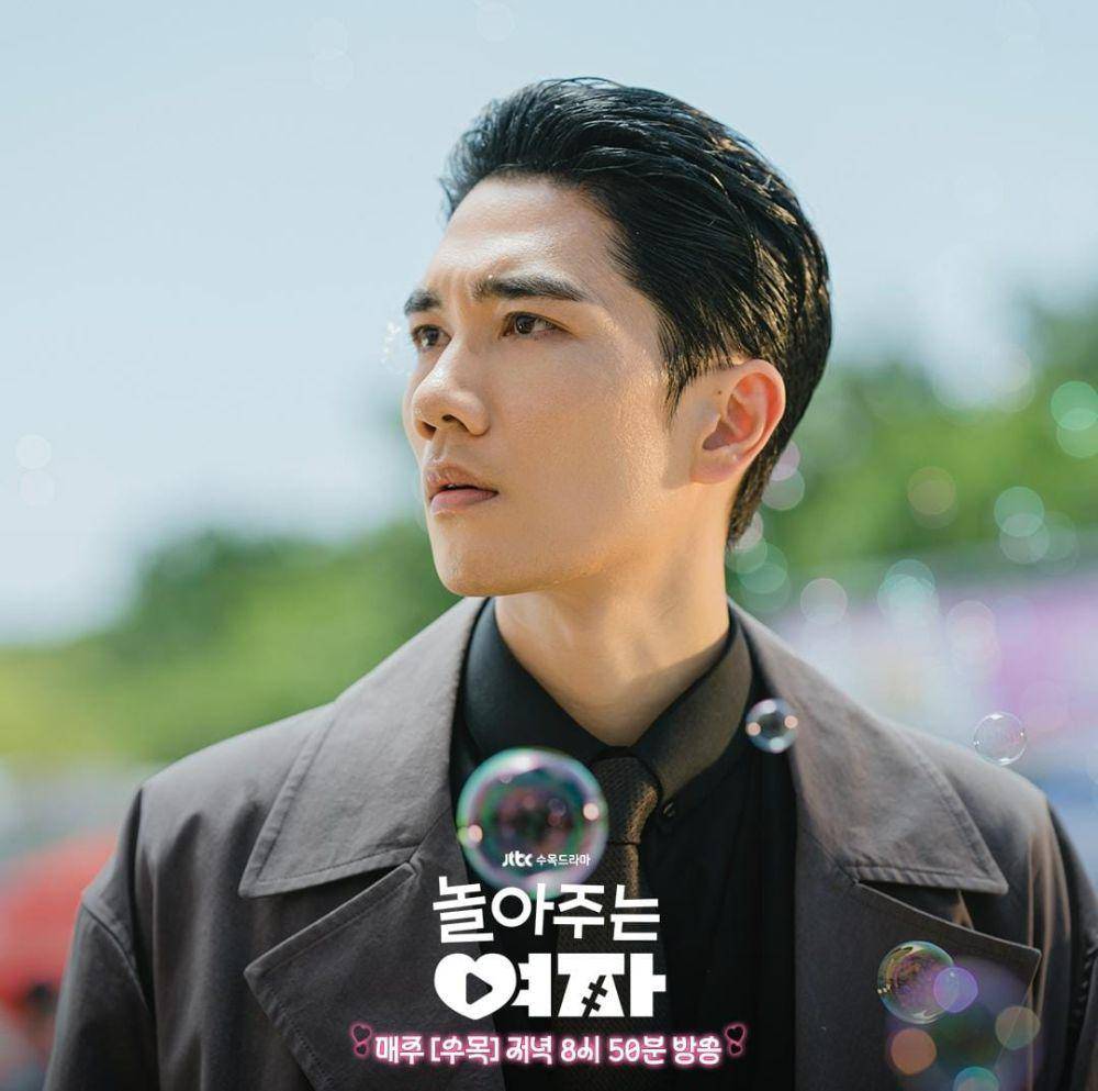 Uhm Tae Goo di drama My Sweet Mobster (instagram.com/jtbcdrama)