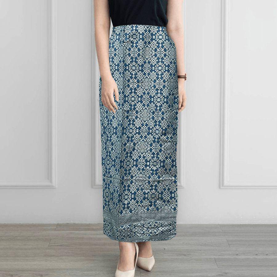 Rekomendasi rok kebaya untuk wisuda (Shopee.com/Zahra Batik dan Kebaya)