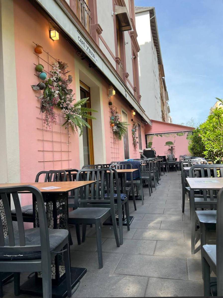 Cafe Buur (google.com/maps/Mira)