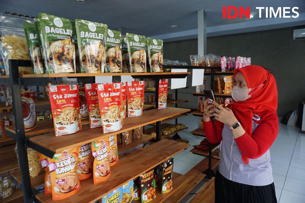 Sempat Bangkrut, Inovasi Momo Bikin Bagelen Beredar Sampai Papua