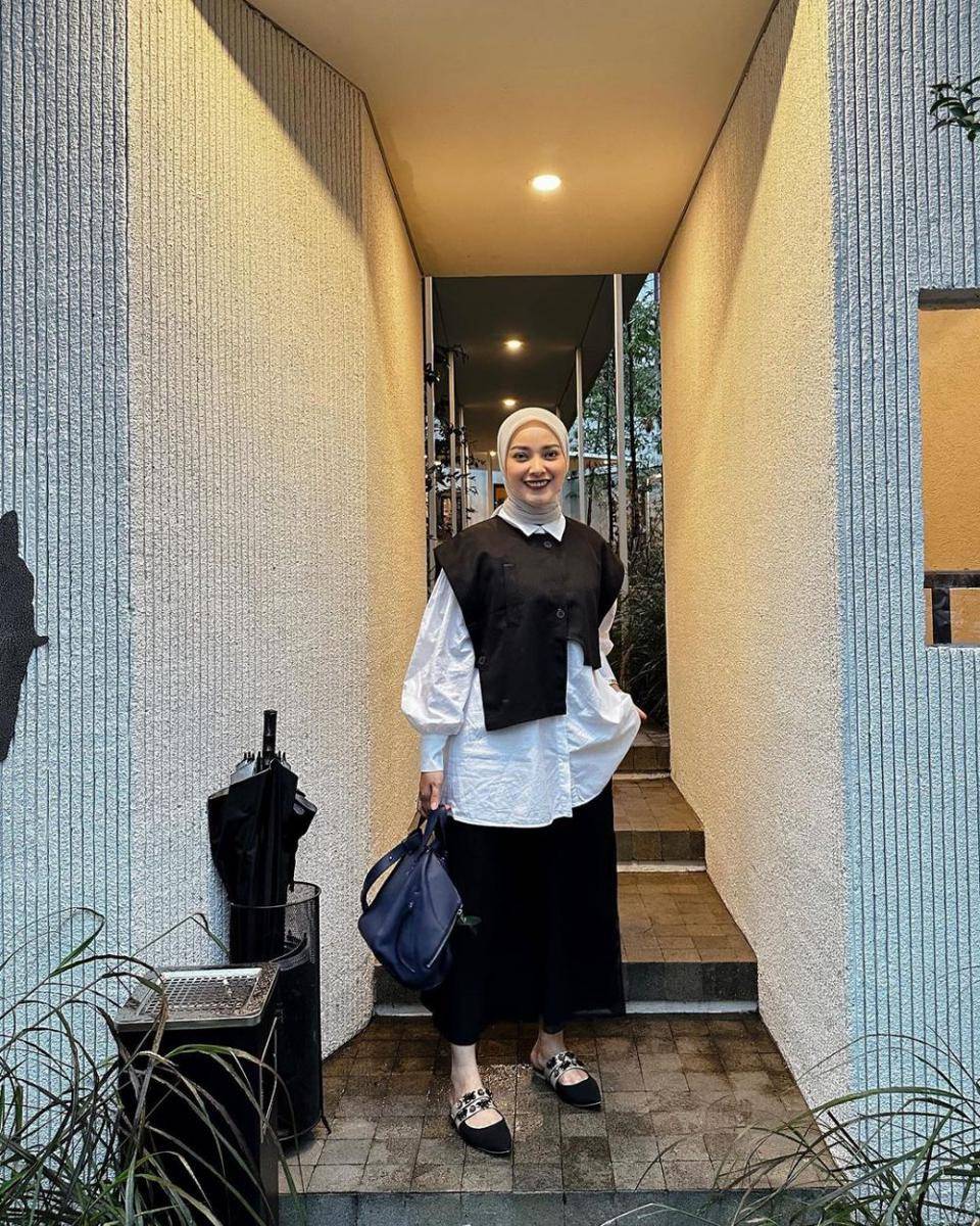 Intan Sugih (instagram.com/intansugih)