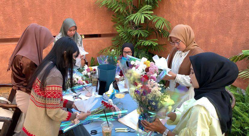 Fun workshop Qomi Florist. (Dok. Qomi Florist)