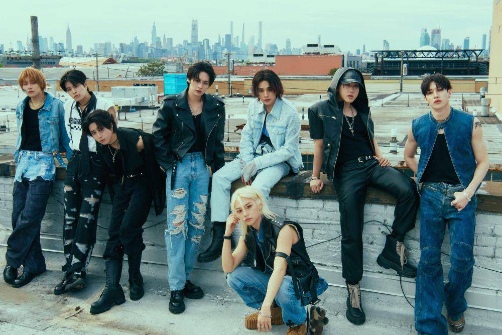 Stray Kids (x.com/Stray_Kids)