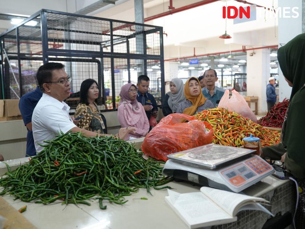 Cek ke Pasar Johar, Bapanas Anggap Harga Daging Ayam Masih Bagus