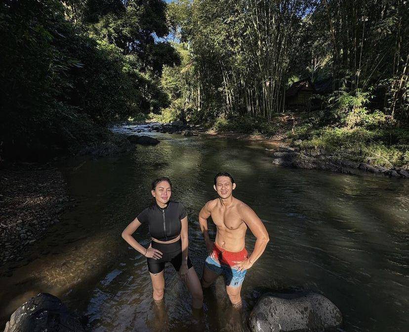 potret Nikita Mirzani ke Baduy (Instagram.com/irfansebaztian15)