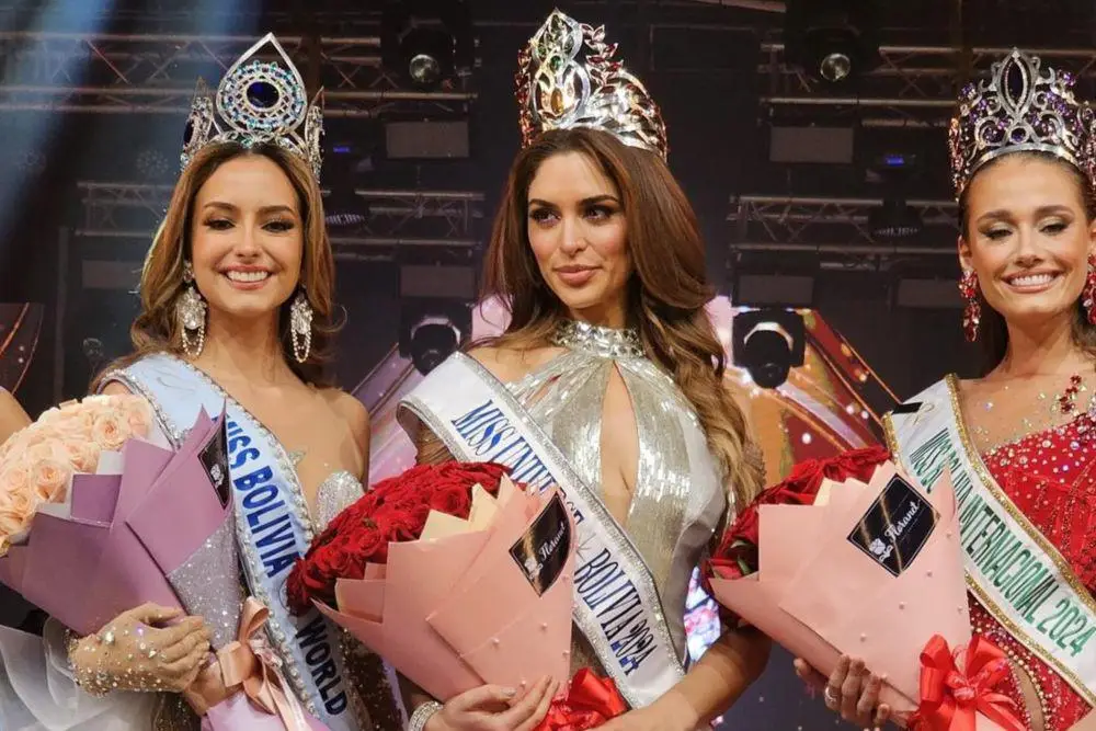 Nudist hammom fotosuratlari Porno partiya pullets olomon