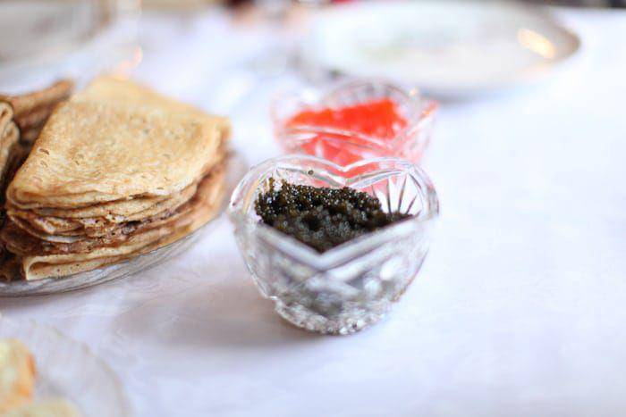 ilustrasi caviar (unsplash.com/Olga Pukhalskaya)
